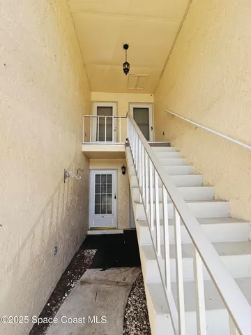 a view of front door of the house