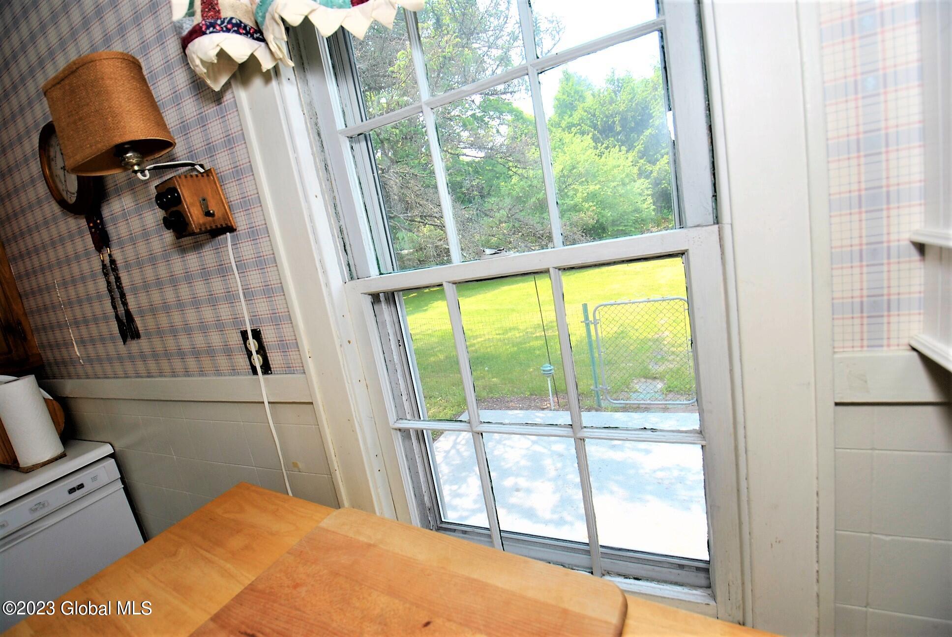 6083 Johnston Road Guilderland, NY 12159 - Photo 13 of 45 _DSC0413-00