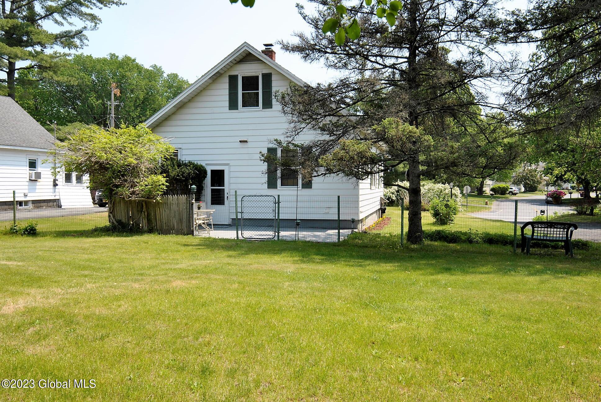 6083 Johnston Road Guilderland, NY 12159 - Photo 2 of 45 _DSC0399-0