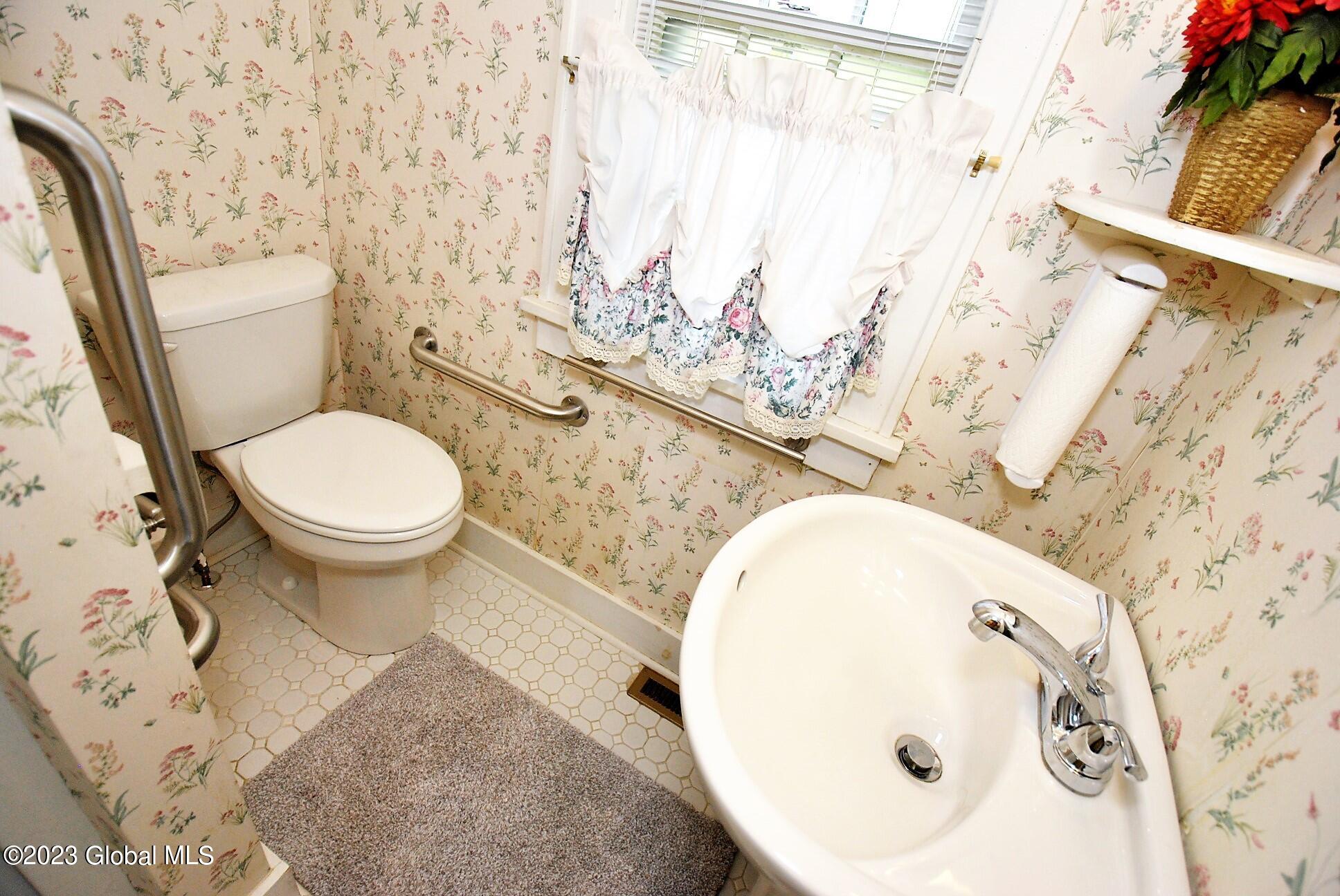 6083 Johnston Road Guilderland, NY 12159 - Photo 25 of 45 _DSC0457-0