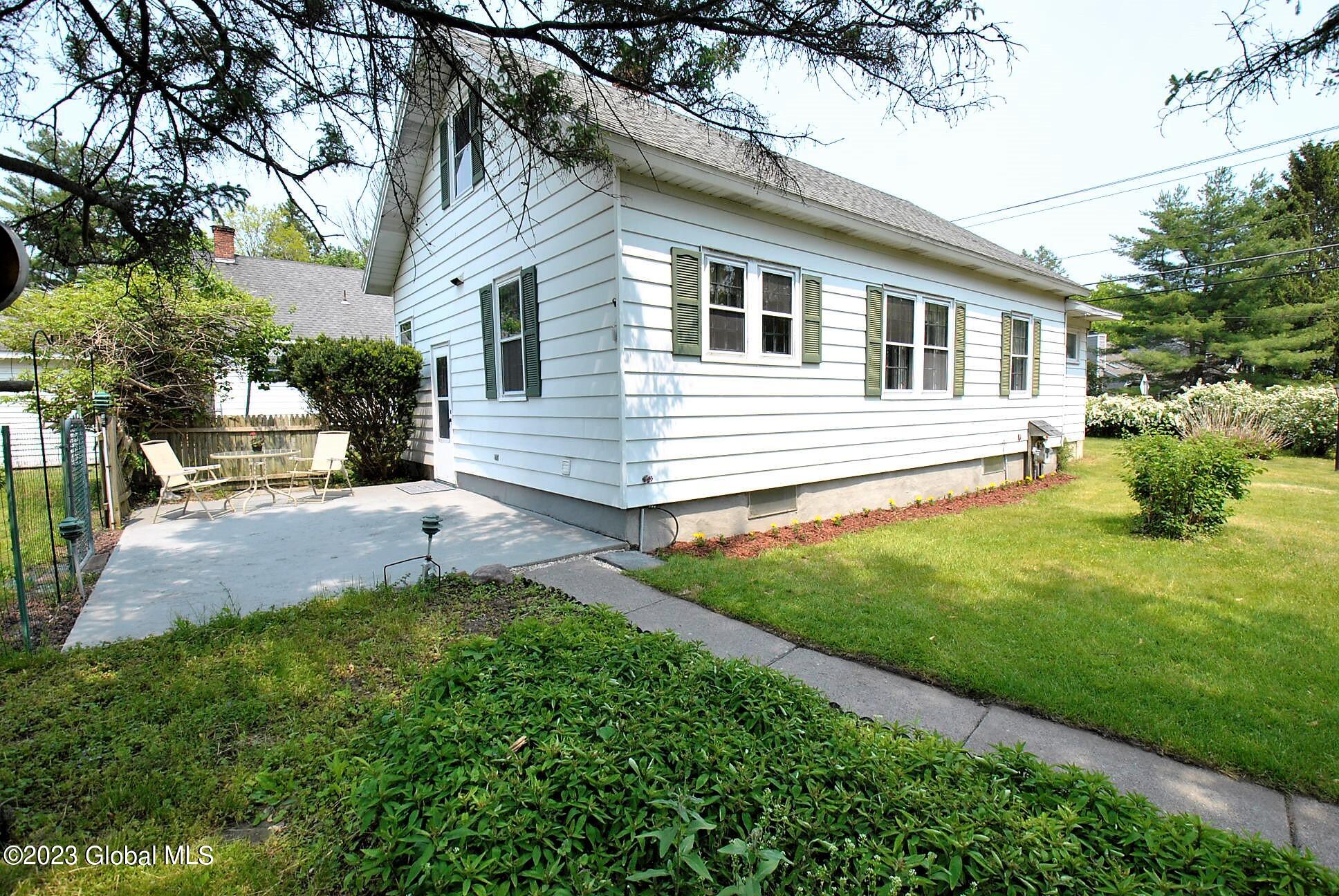 6083 Johnston Road Guilderland, NY 12159 - Photo 5 of 45 _DSC0510-0