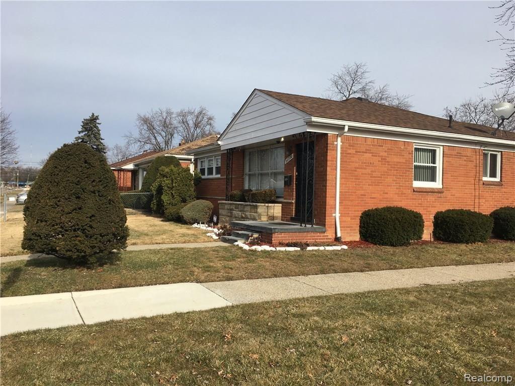 20200 Burt Road Detroit, MI 48219 - Photo 12 of 22 burt ext 2.JPG