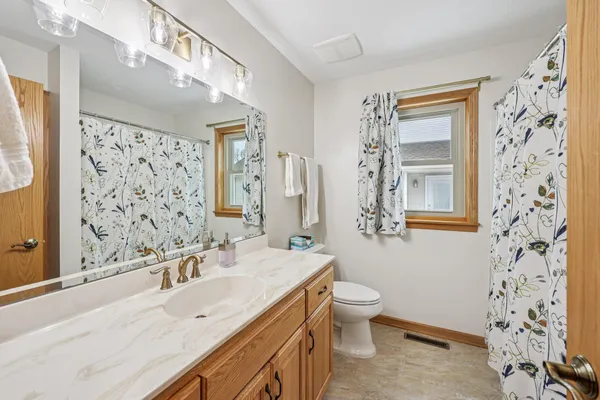 $397,000 | 1118 Melody Court Northwest, Isanti, MN 55040