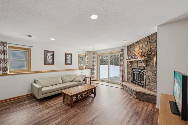 $397,000 | 1118 Melody Court Northwest, Isanti, MN 55040