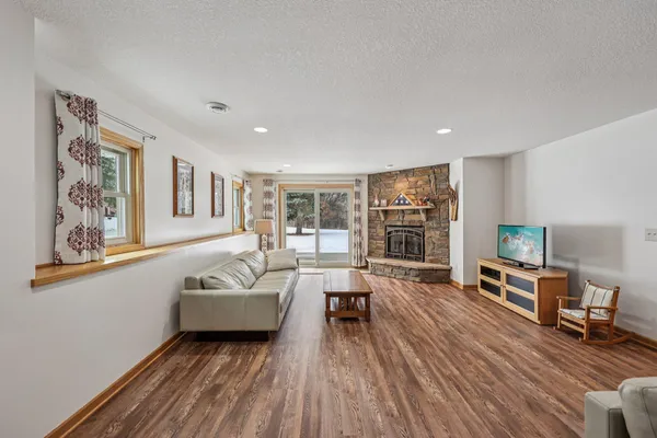 $397,000 | 1118 Melody Court Northwest, Isanti, MN 55040