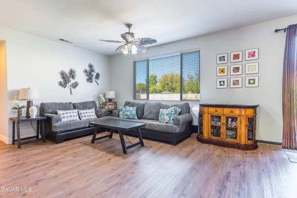 $624,900 | 2415 Foxtail Drive, Palmdale, CA 93551