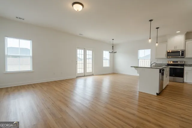 $285,000 | 380 Mcclelland Loop Northeast, Ludowici, GA 31316