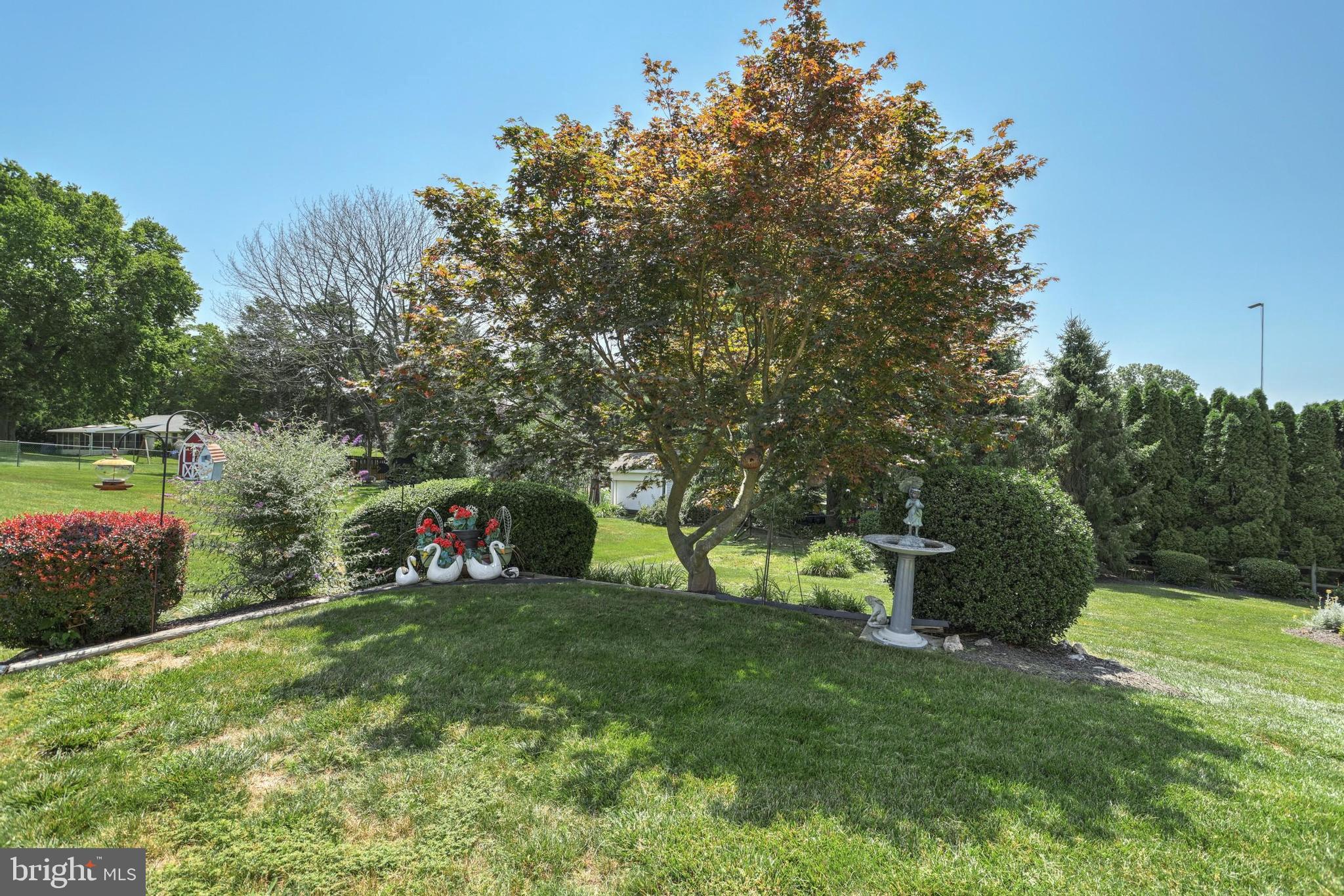 190 Edward Road York, PA 17403 - Photo 8 of 33 Gallery Image 8