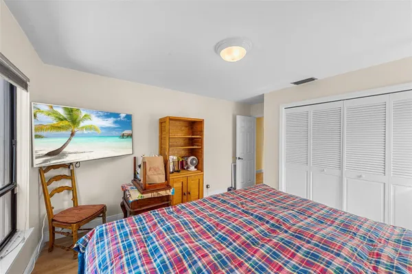 $2,500 | 6809 Southeast Yorktown Drive, Hobe Sound, FL 33455