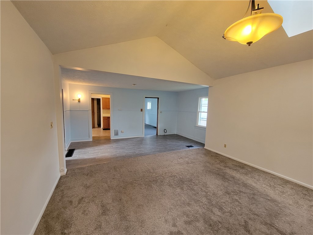 4 Wendell Place Rochester, NY 14615 - Photo 5 of 13