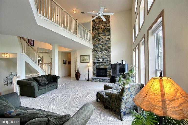 13929 Rockingham Road Germantown, MD 20874 - Photo 1 of 30 Second view of "Great Room"