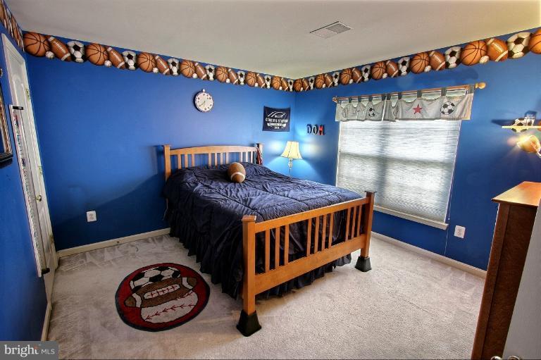 13929 Rockingham Road Germantown, MD 20874 - Photo 27 of 30 Bedroom #3