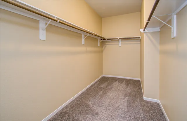 $2,300 | 17607 Memorial Falls Drive, Tomball, TX 77375