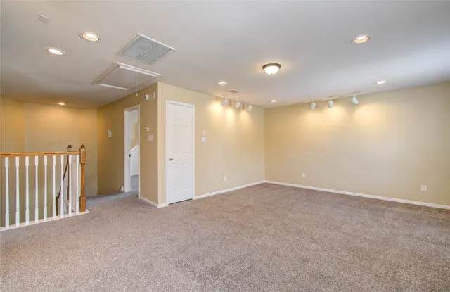 $2,300 | 17607 Memorial Falls Drive, Tomball, TX 77375