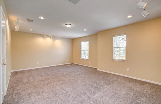 $2,300 | 17607 Memorial Falls Drive, Tomball, TX 77375