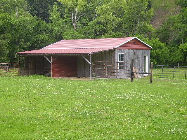 1909 Galen Road Lafayette, TN 37083 - Photo 13 of 17 Storage/Stable