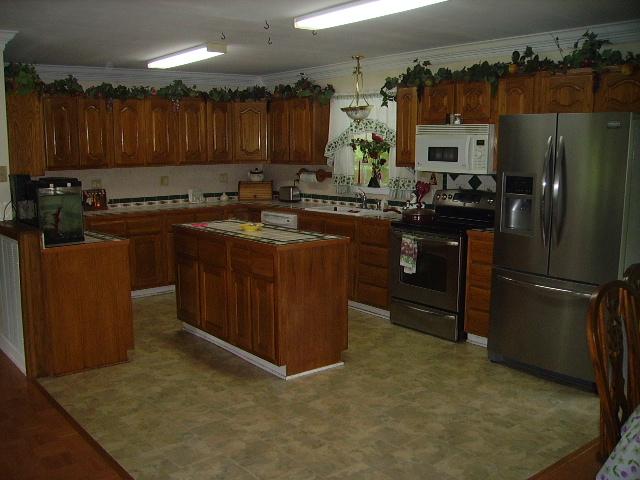 1909 Galen Road Lafayette, TN 37083 - Photo 4 of 17 Nice Custom Kitchen w/Island and Lots of Cabinets and Counter Space