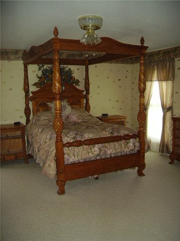 1909 Galen Road Lafayette, TN 37083 - Photo 5 of 17 Huge Master Suite w/Walk-In Closets and Separate Bath