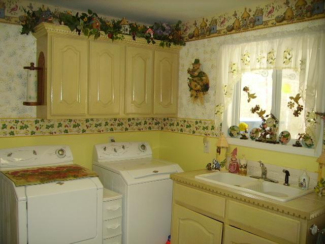 1909 Galen Road Lafayette, TN 37083 - Photo 8 of 17 Large Utility Room