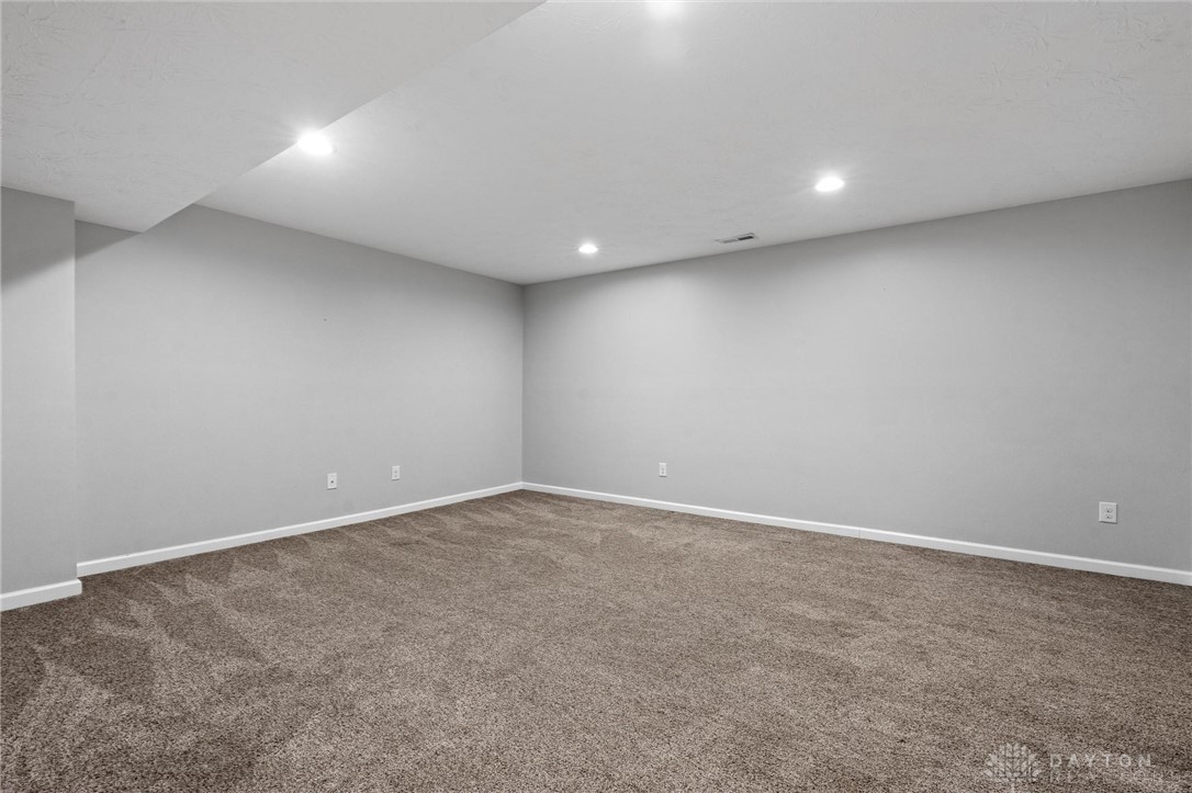 2843 Ridge View Court Xenia, OH 45385 - Photo 36 of 52