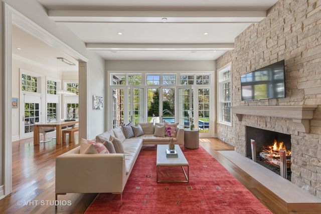 $2,725,000 | 174 Beach Road, Glencoe, IL 60022