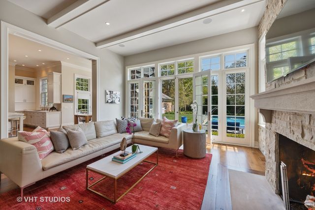 $2,725,000 | 174 Beach Road, Glencoe, IL 60022