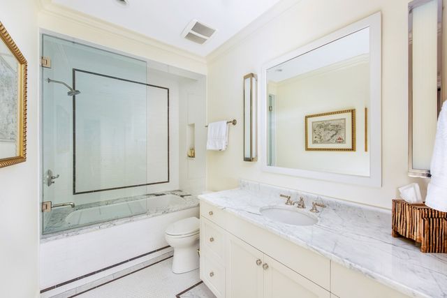 $2,725,000 | 174 Beach Road, Glencoe, IL 60022