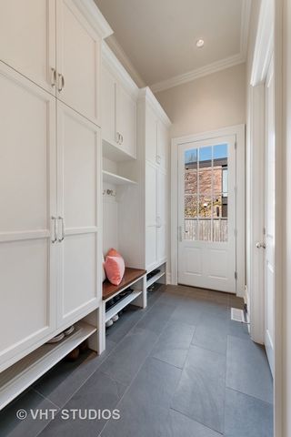 $2,725,000 | 174 Beach Road, Glencoe, IL 60022