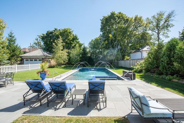 $2,725,000 | 174 Beach Road, Glencoe, IL 60022