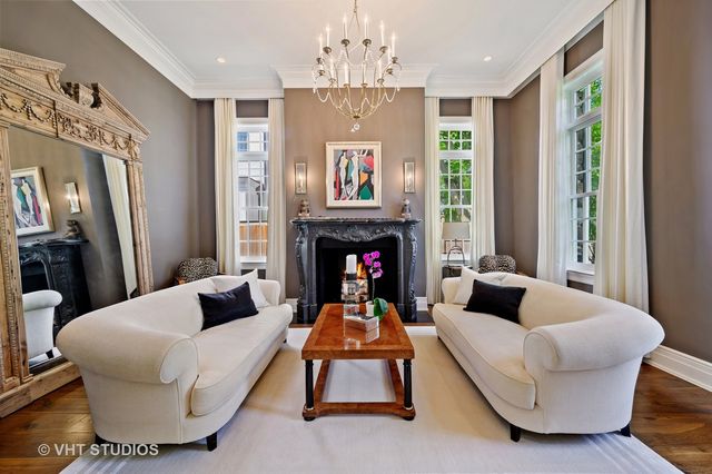 $2,725,000 | 174 Beach Road, Glencoe, IL 60022