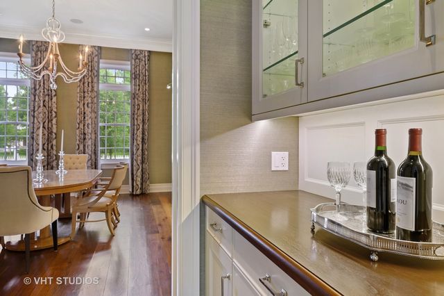 $2,725,000 | 174 Beach Road, Glencoe, IL 60022