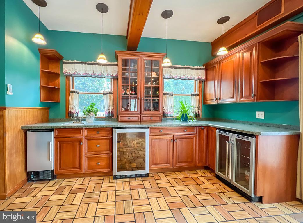 701 Chapel Road Cinnaminson, NJ 08077 - Photo 14 of 53 Wet Bar