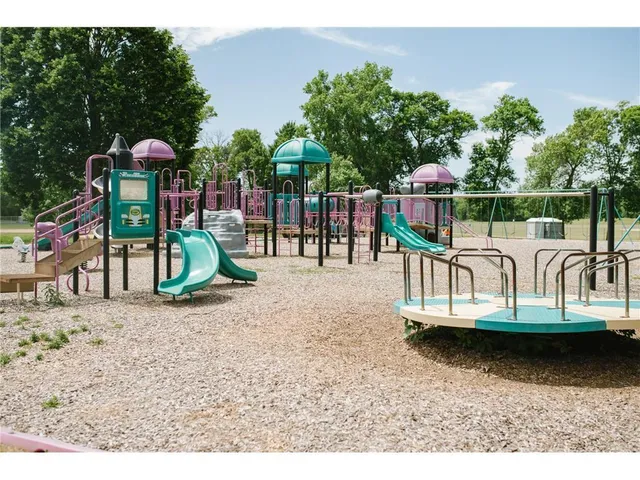 $1,229,950 | 20090 63rd Avenue North, Corcoran, MN 55340