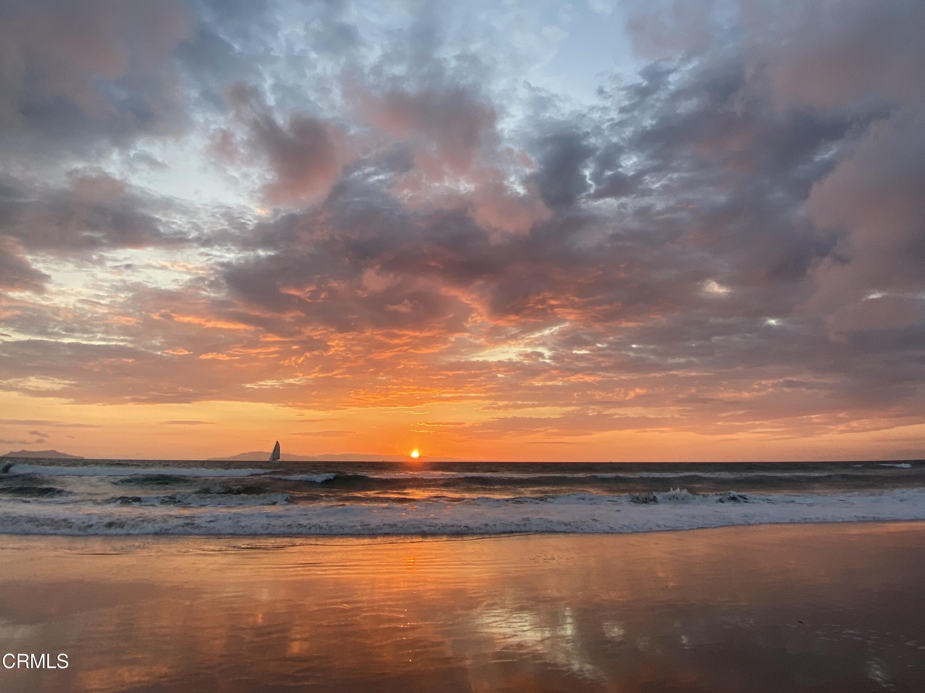 1031 Dunes Street, Unit D Oxnard, CA 93035 - Photo 24 of 26 a view of city and lake