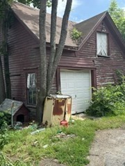 471 High Street Clinton, MA 01510 - Photo 12 of 16