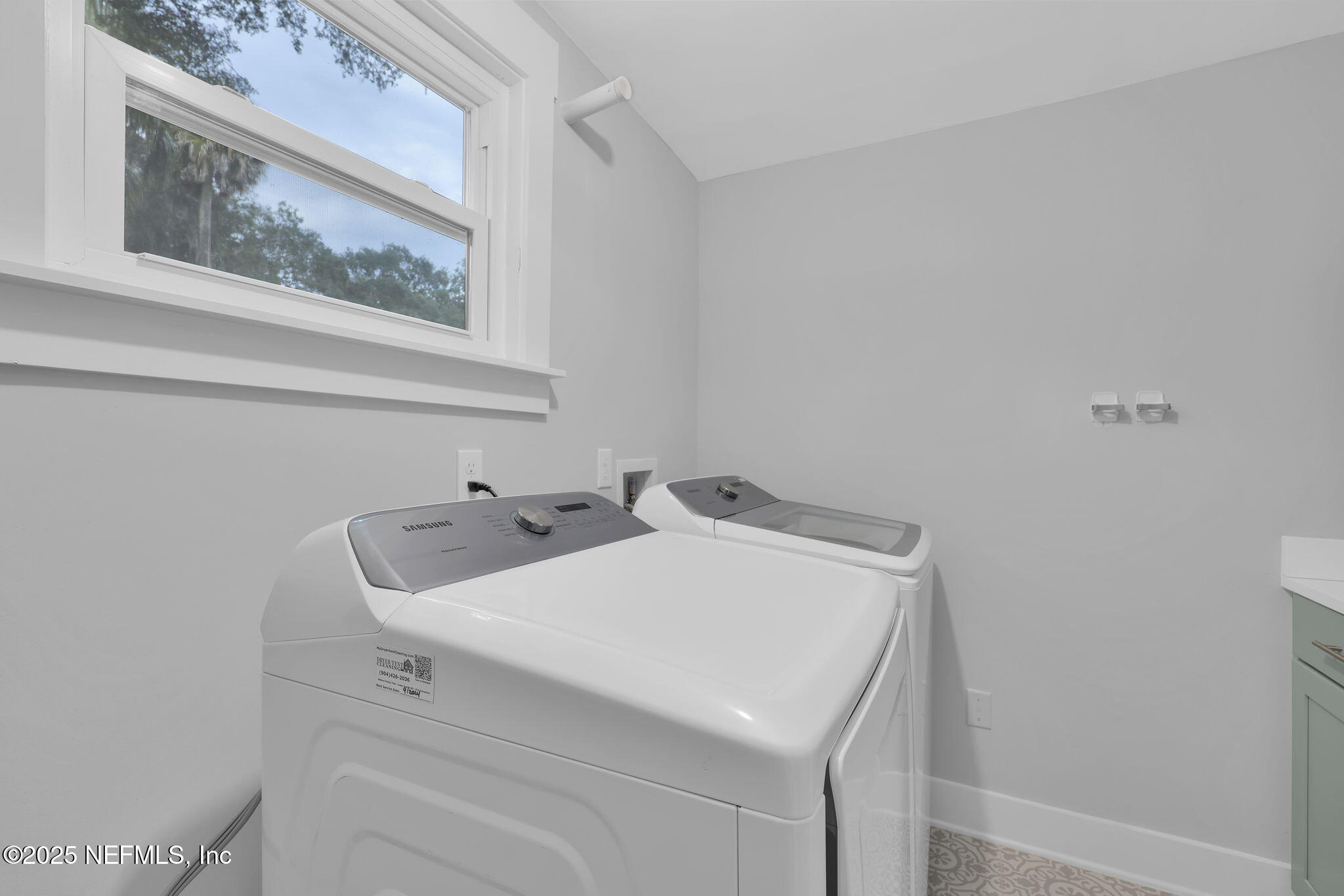 431 19th Street North Jacksonville Beach, FL 32250 - Photo 20 of 53 a utility room with dryer and washer
