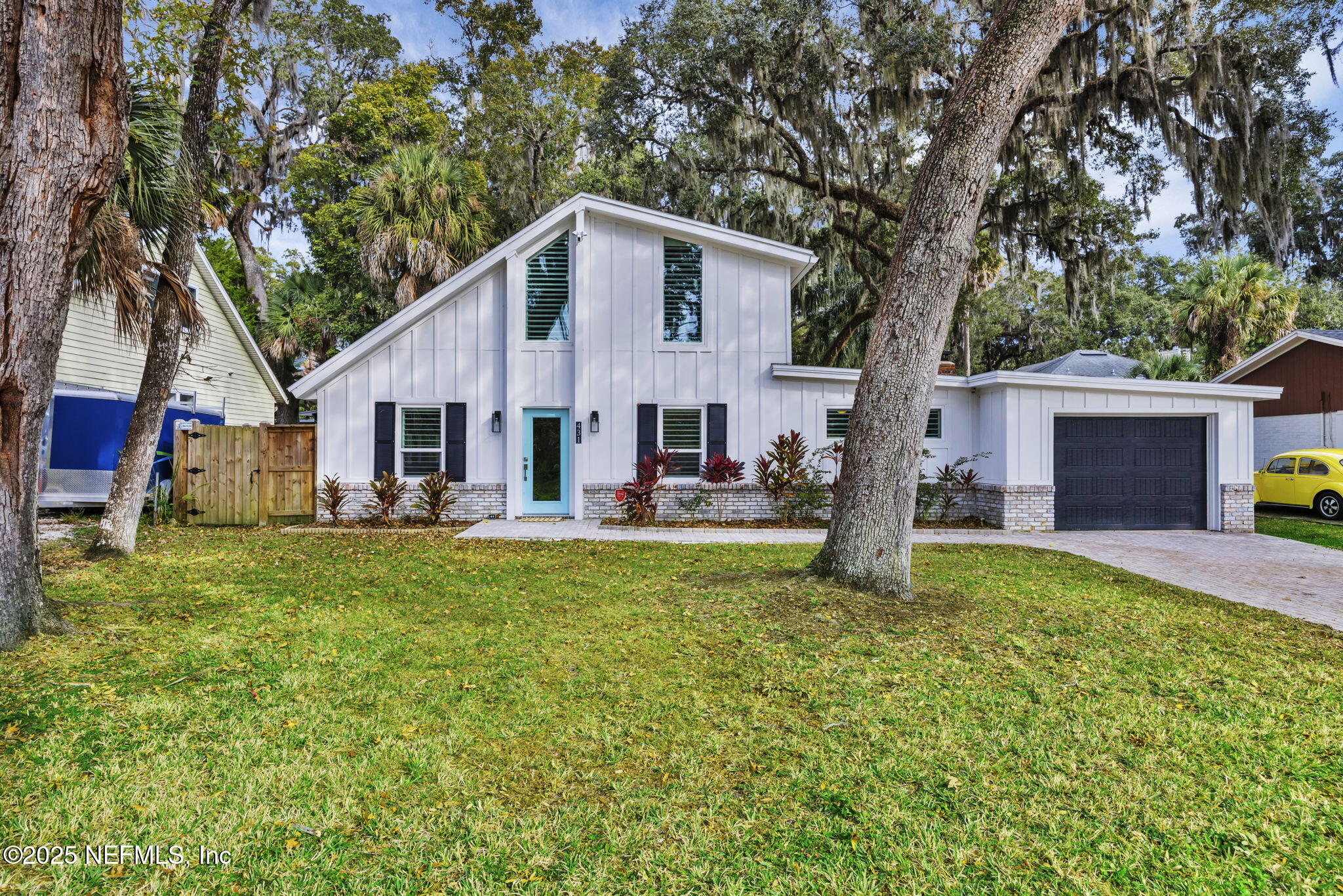 431 19th Street North Jacksonville Beach, FL 32250 - Photo 41 of 53 a front view of house with yard and seating area