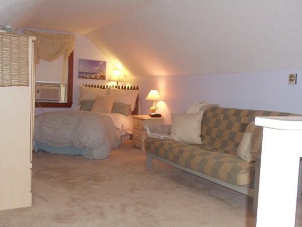 3 Pleasant View Street Methuen, MA 01844 - Photo 8 of 12 Gallery Image 8