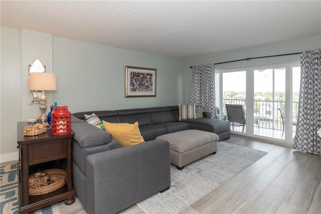 299 North Riverside Drive, Unit 606 Pompano Beach, FL 33062 - Photo 2 of 18 Photo 2
