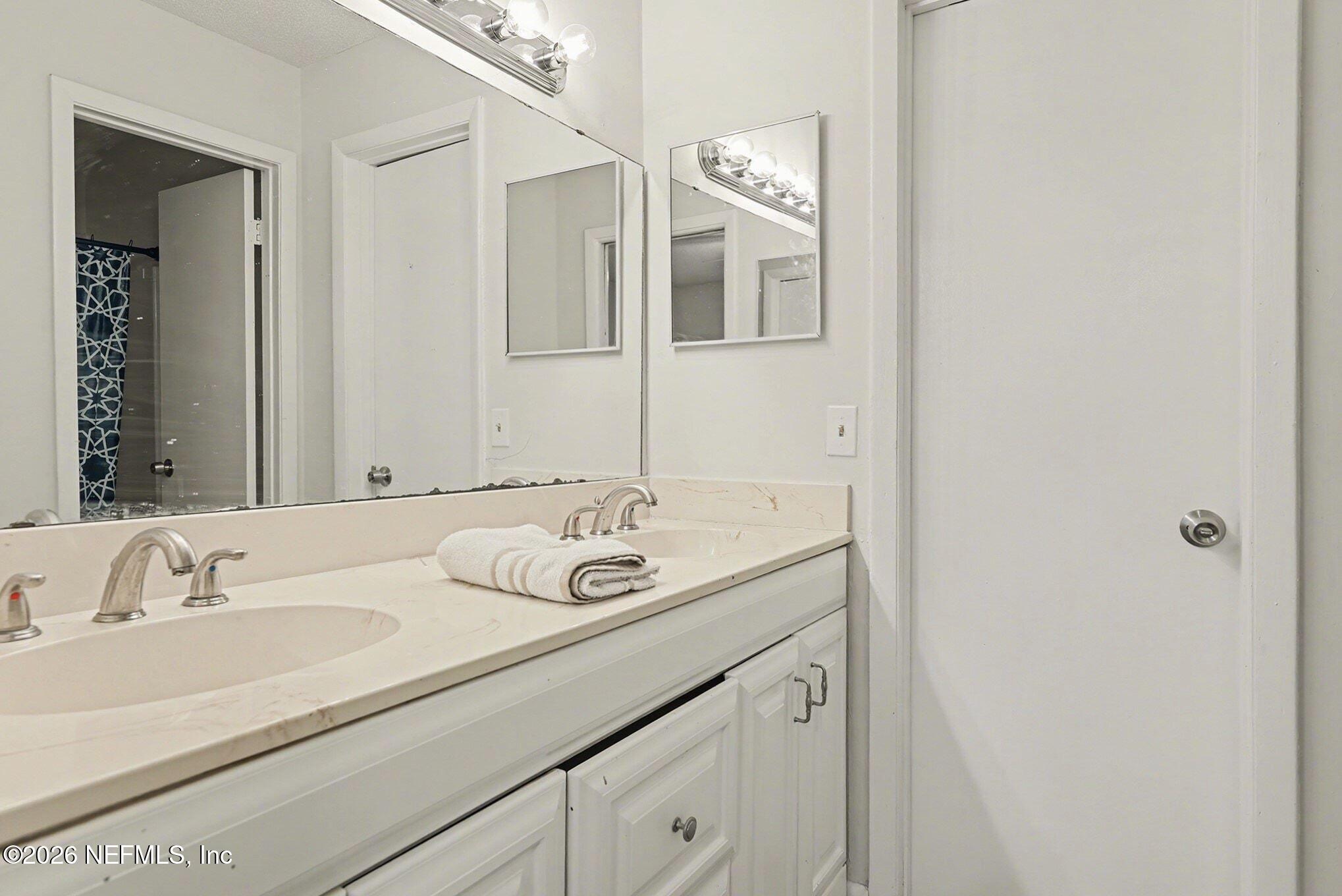 1504 Kettering Way Orange Park, FL 32073 - Photo 6 of 9 015_file_6461