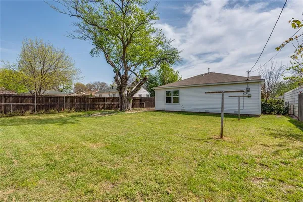 $295,000 | 11307 Aledo Drive, Dallas, TX 75228