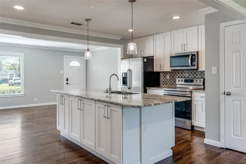 $287,000 | 11307 Aledo Drive, Dallas, TX 75228