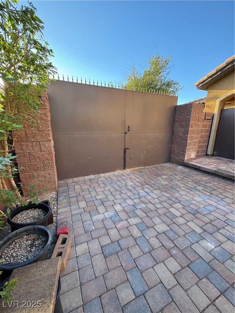 5522 Porcupine Rim Street Las Vegas, NV 89130 - Photo 27 of 28 View of patio