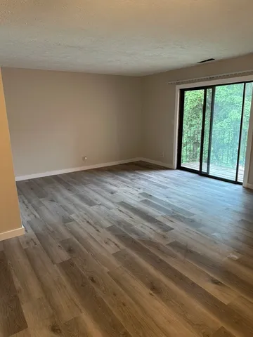 $762,500 | 715 South Golfcrest Road, Normal, IL 61761