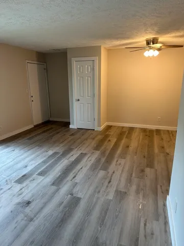 $762,500 | 715 South Golfcrest Road, Normal, IL 61761