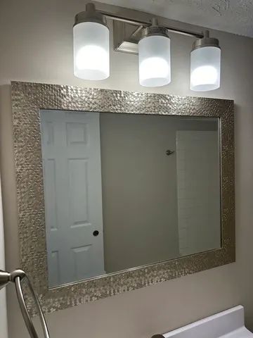 $762,500 | 715 South Golfcrest Road, Normal, IL 61761