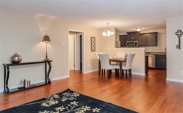 46 Evergreen Road, Unit 201 Northampton, MA 01053 - Photo 6 of 24 Gallery Image 6