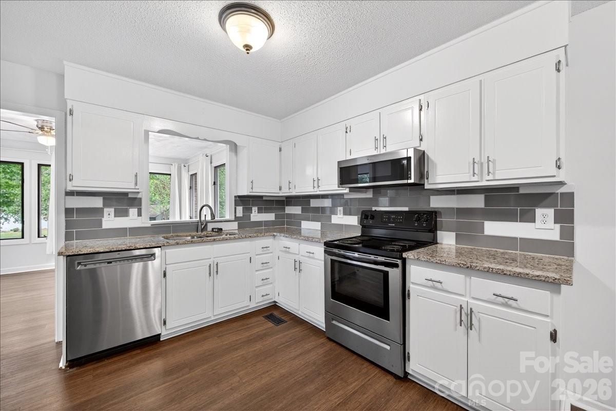 6219 Welford Road Charlotte, NC 28211 - Photo 18 of 48 Gallery Image 18