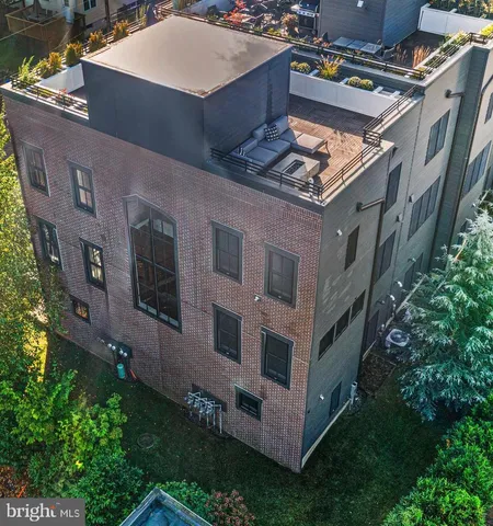 $1,250,000 | 207 Willow Avenue, Wayne, PA 19087