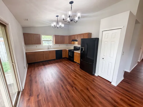 $220,000 | 5017 Atlanta Street, Anderson, IN 46013